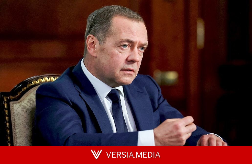 مدفيديف يؤكد أهمية قرار محكمة لاهاي بشأن الحقوق الساحلية لروسيا قرب القرم ويدعو لتطبيقه بقوة السلاح — Energy | Versia.media